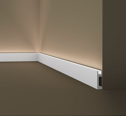 GART - Rodapé Wallstyl IL10 LED 23mm x 80mm x 2,00m - PEÇA